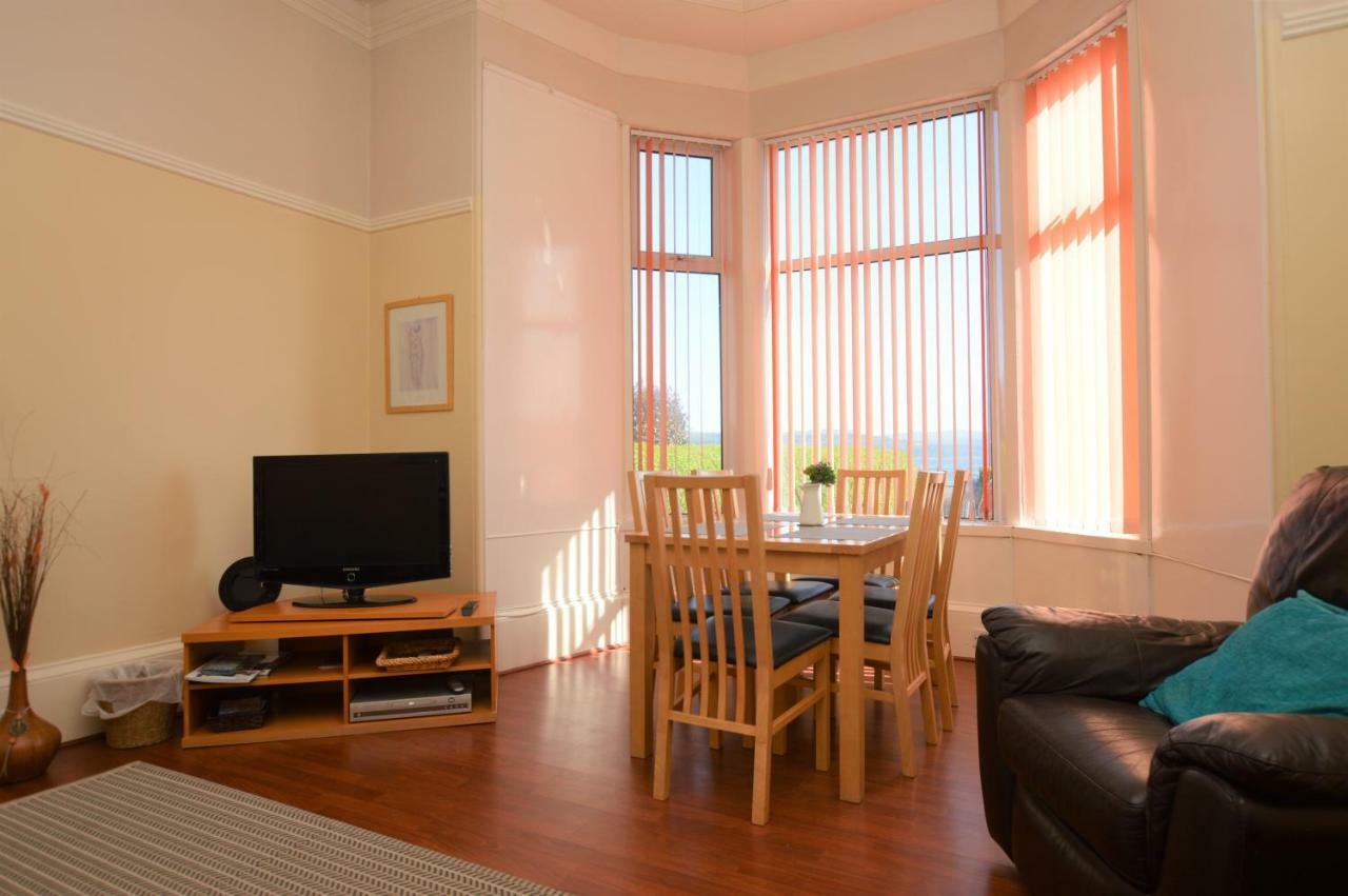 Sebright Holiday Apartment Dunoon Buitenkant foto